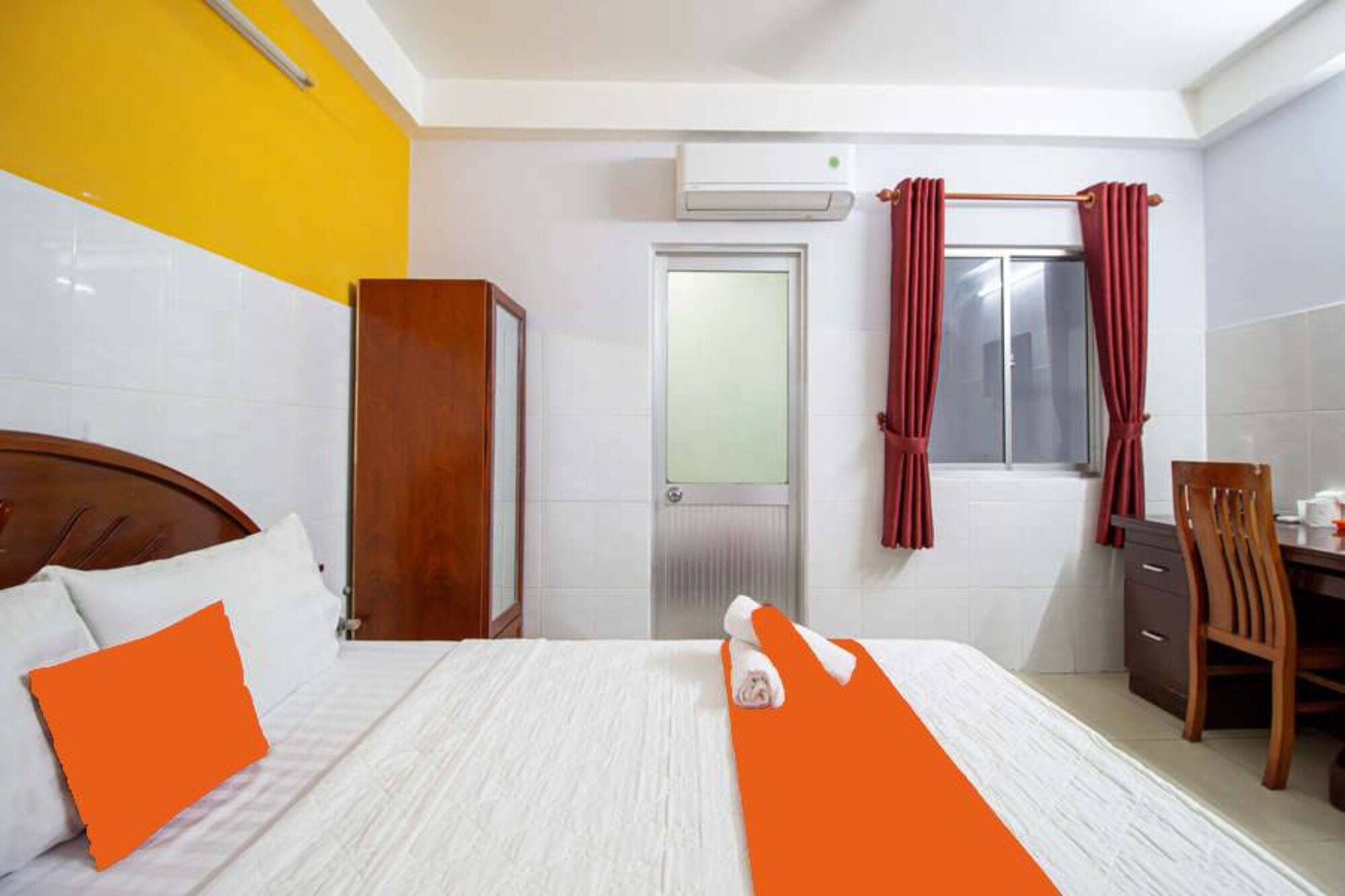 غرفة قياسية بسرير كوين، Thadico 3 Hotel 2/4