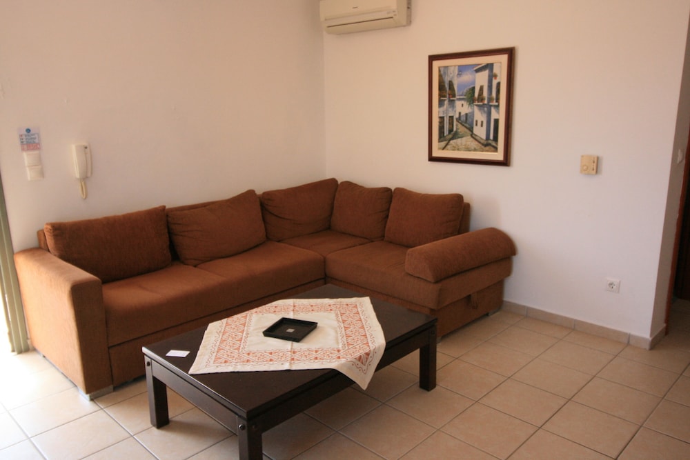 Lagoon View Apartments - Adults Only 51/70