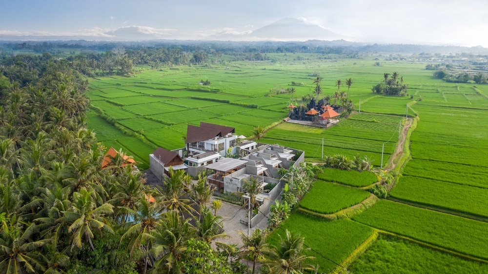 Agrapana Beach Villa 16/20