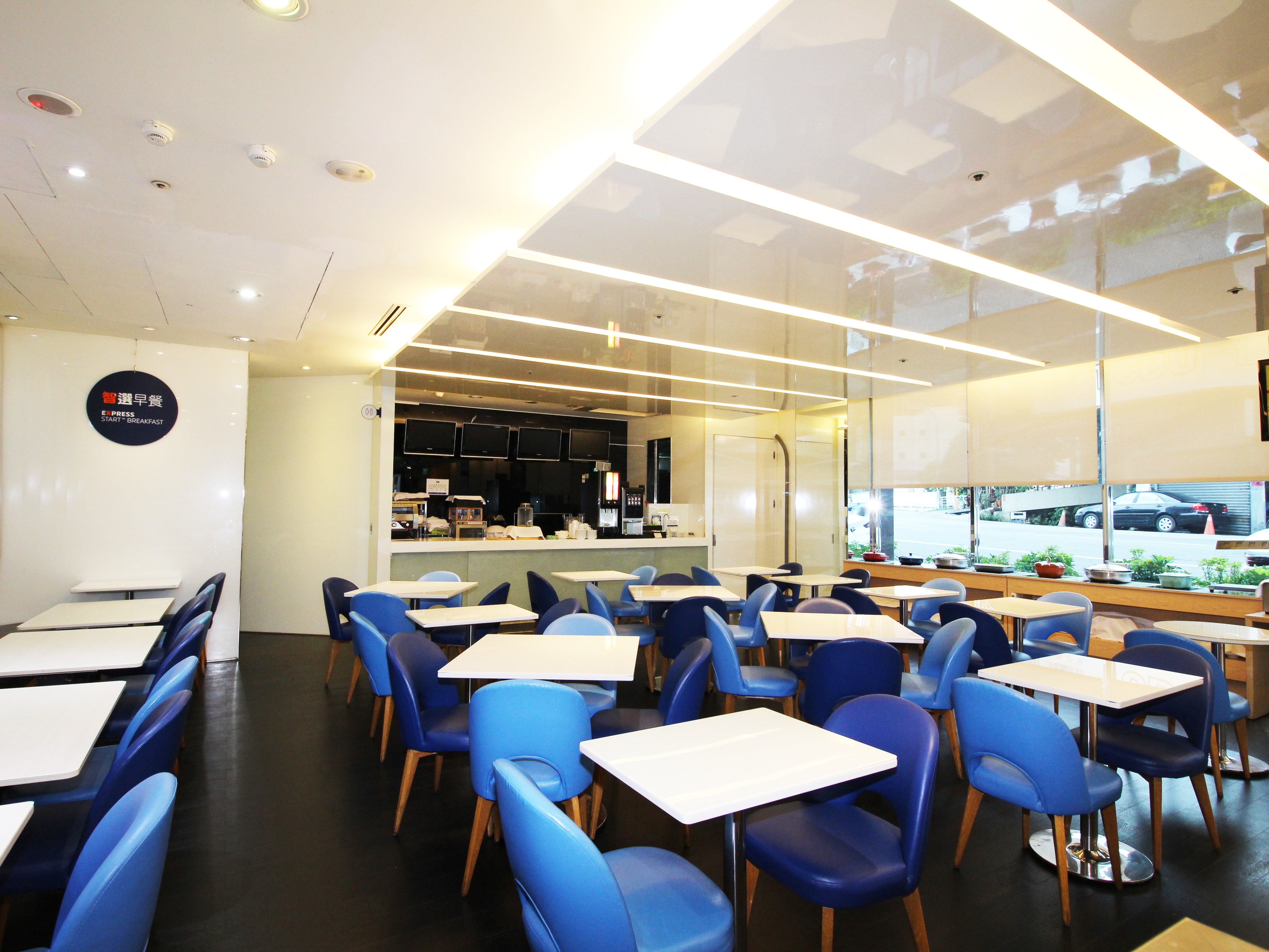 Holiday Inn Express Taoyuan 47/71