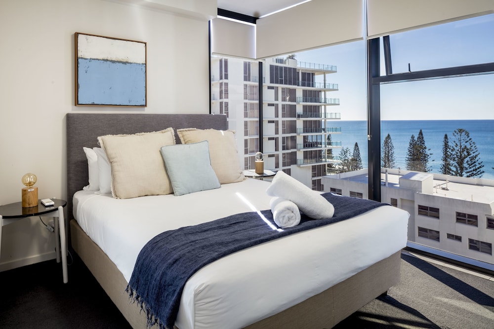 First Light Mooloolaba, Ascend Hotel Collection 24/75