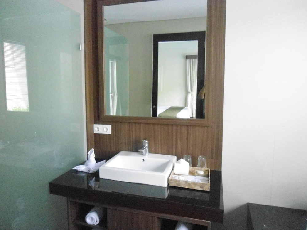 Buana Bali Luxury Villas Spa 12/70