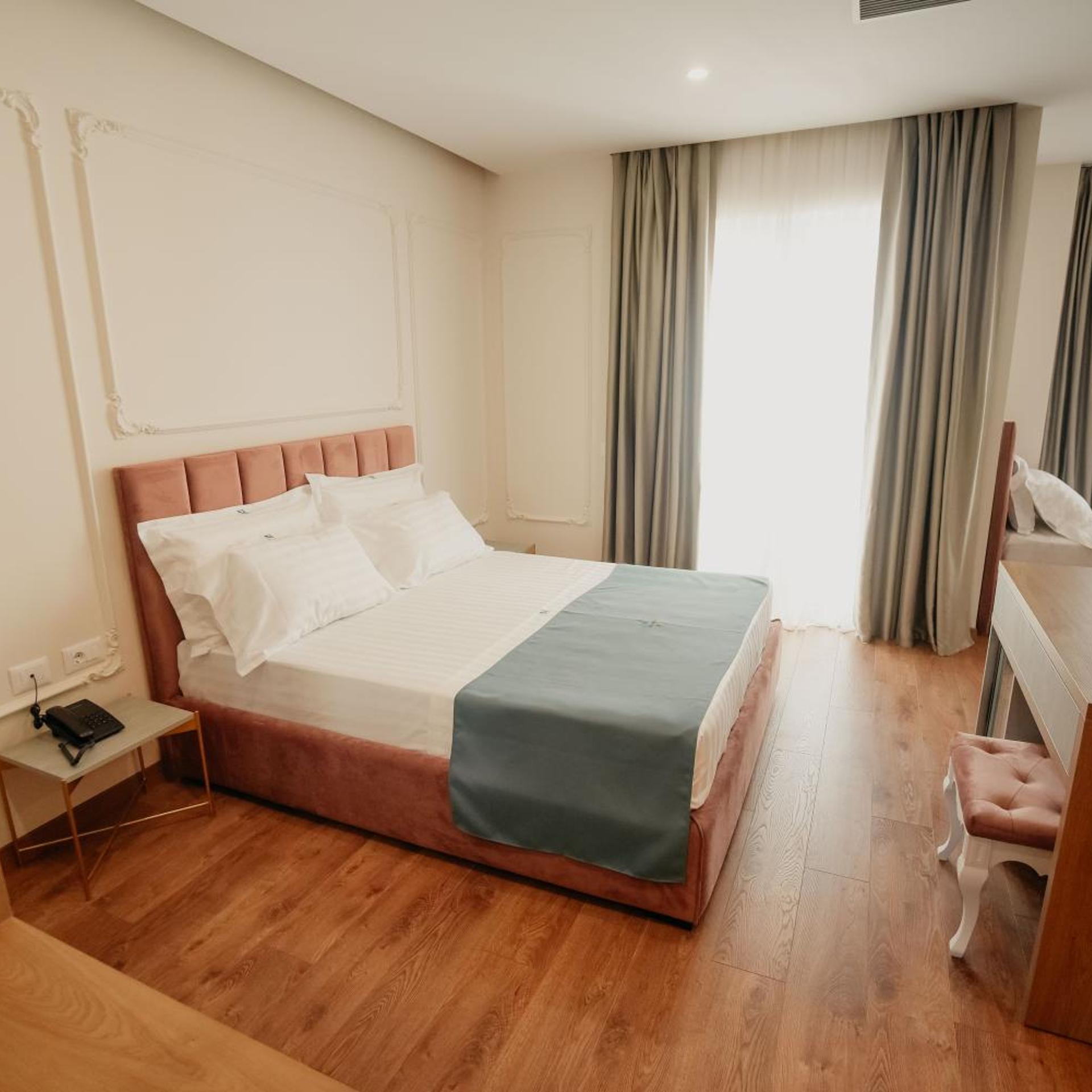 Martiness Hotel 39/92