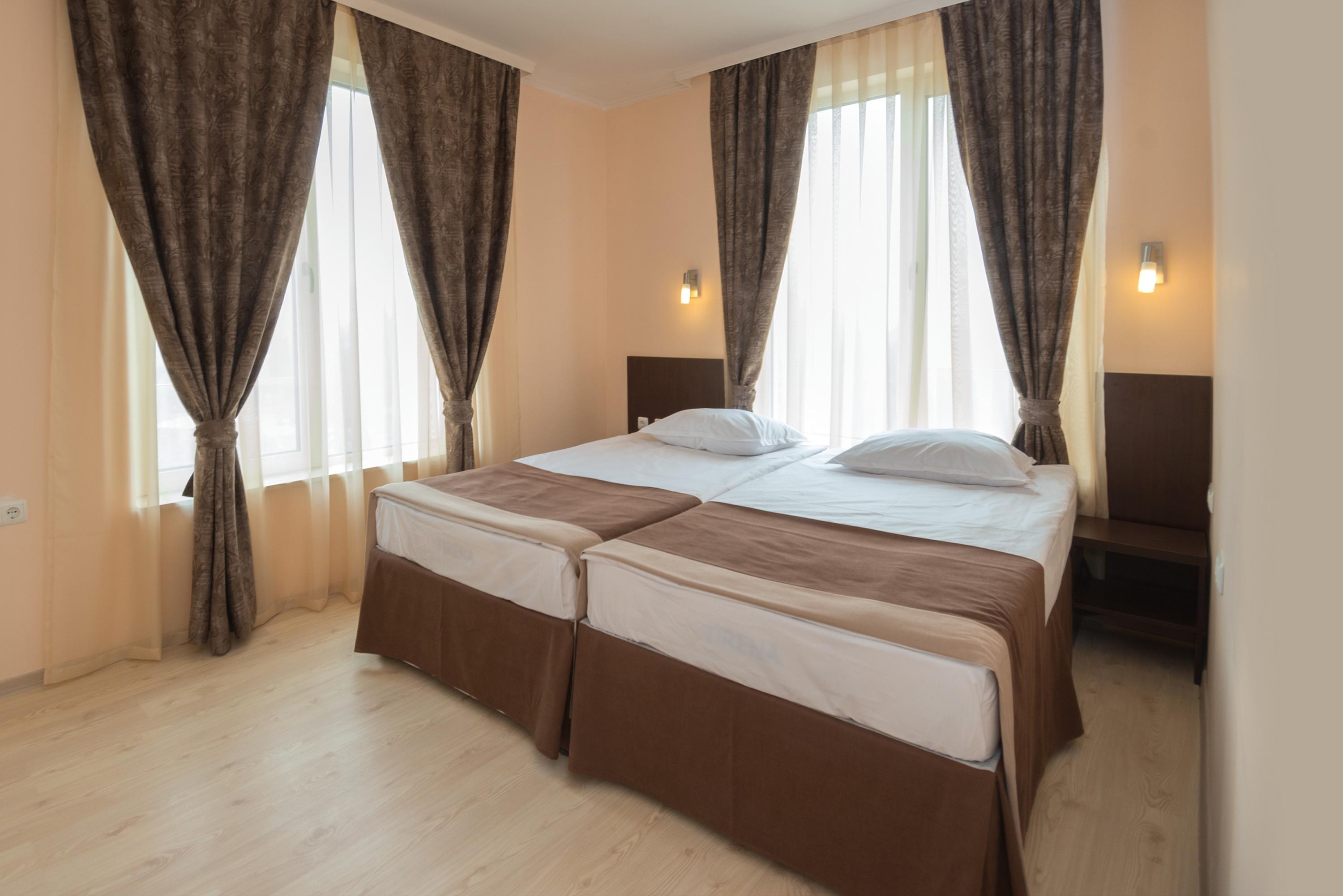 2 Bedrooms, Apartment, Balcony or Terrace