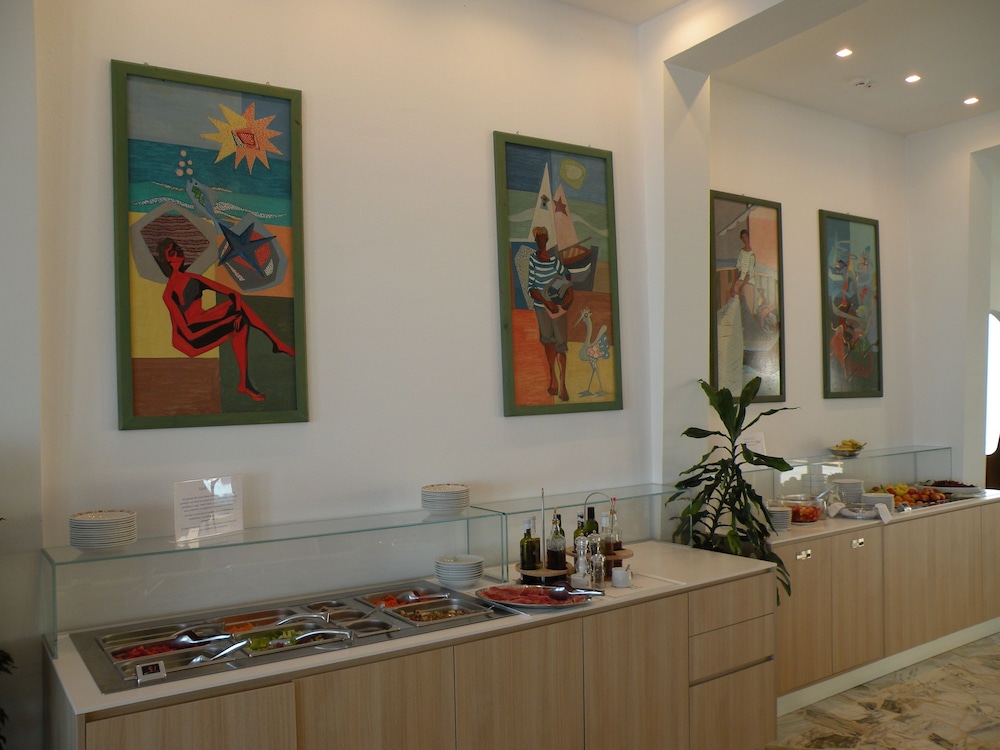 Hotel Parrini 6/50