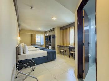Standard, Quadruple, Multiple Beds, City View, Accessible