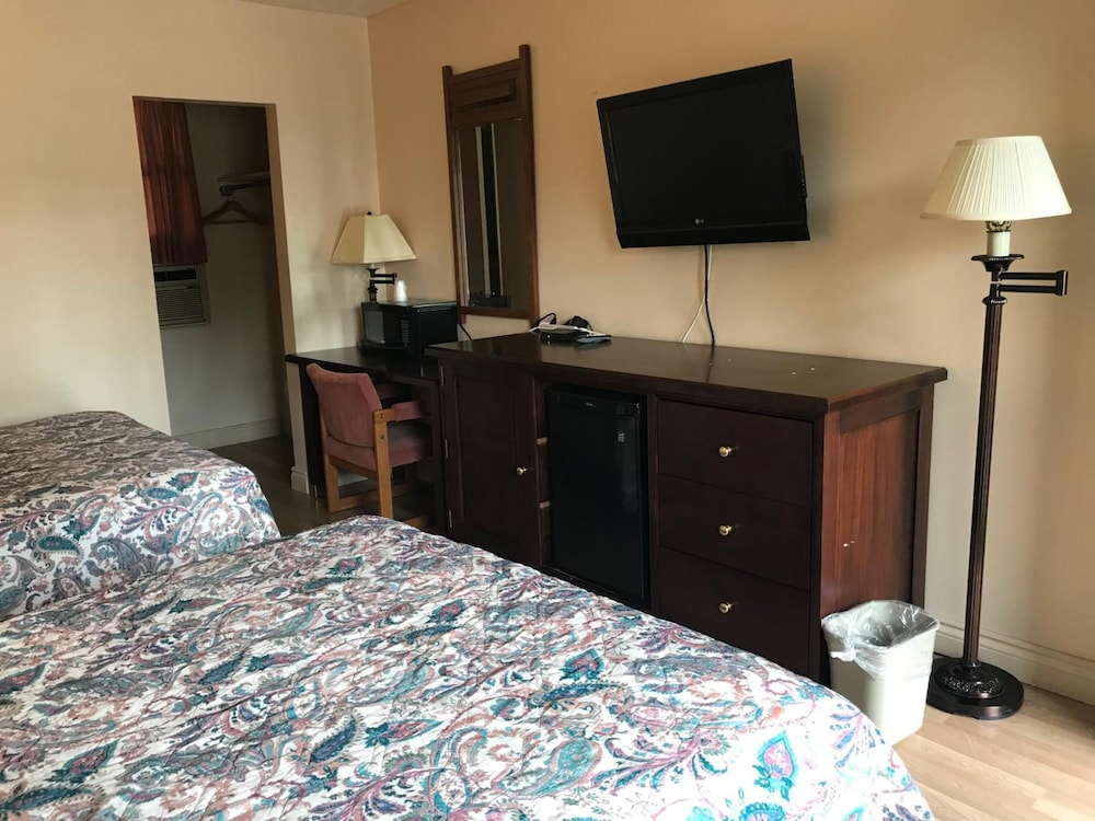 Sunset Inn 34/50