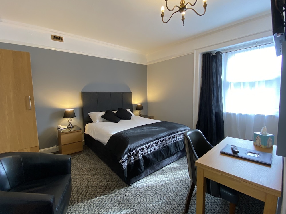 Spilman Hotel 16/44