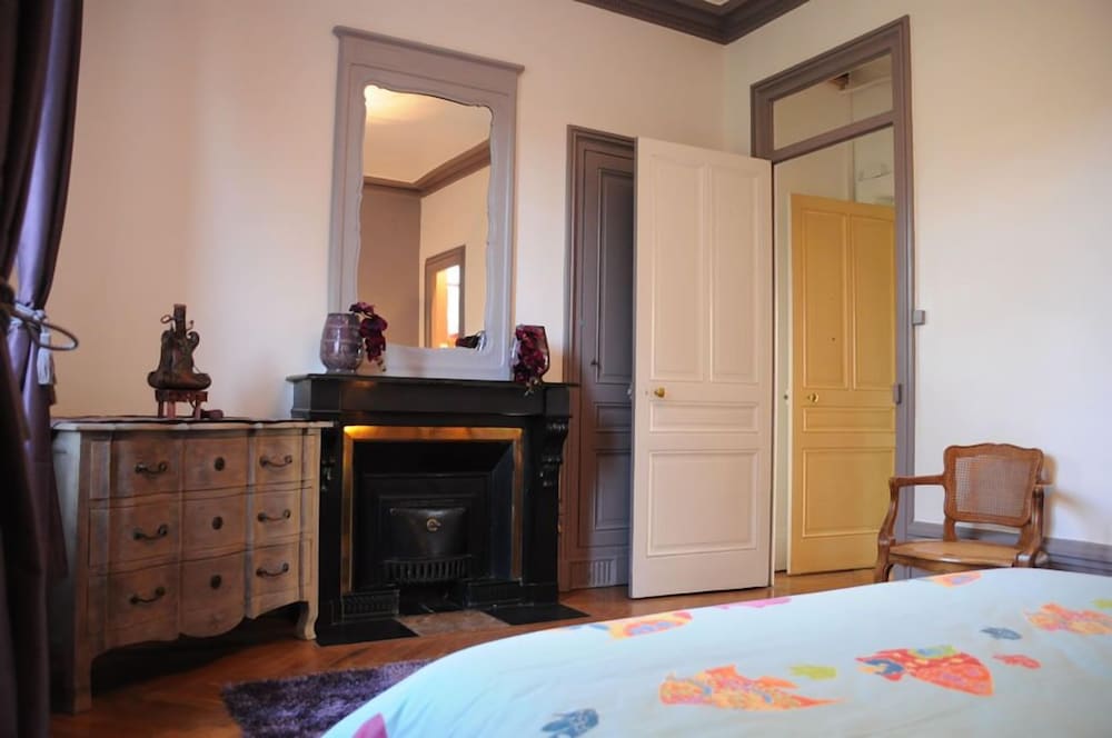Villa Castel Chambres dHotes 10/45