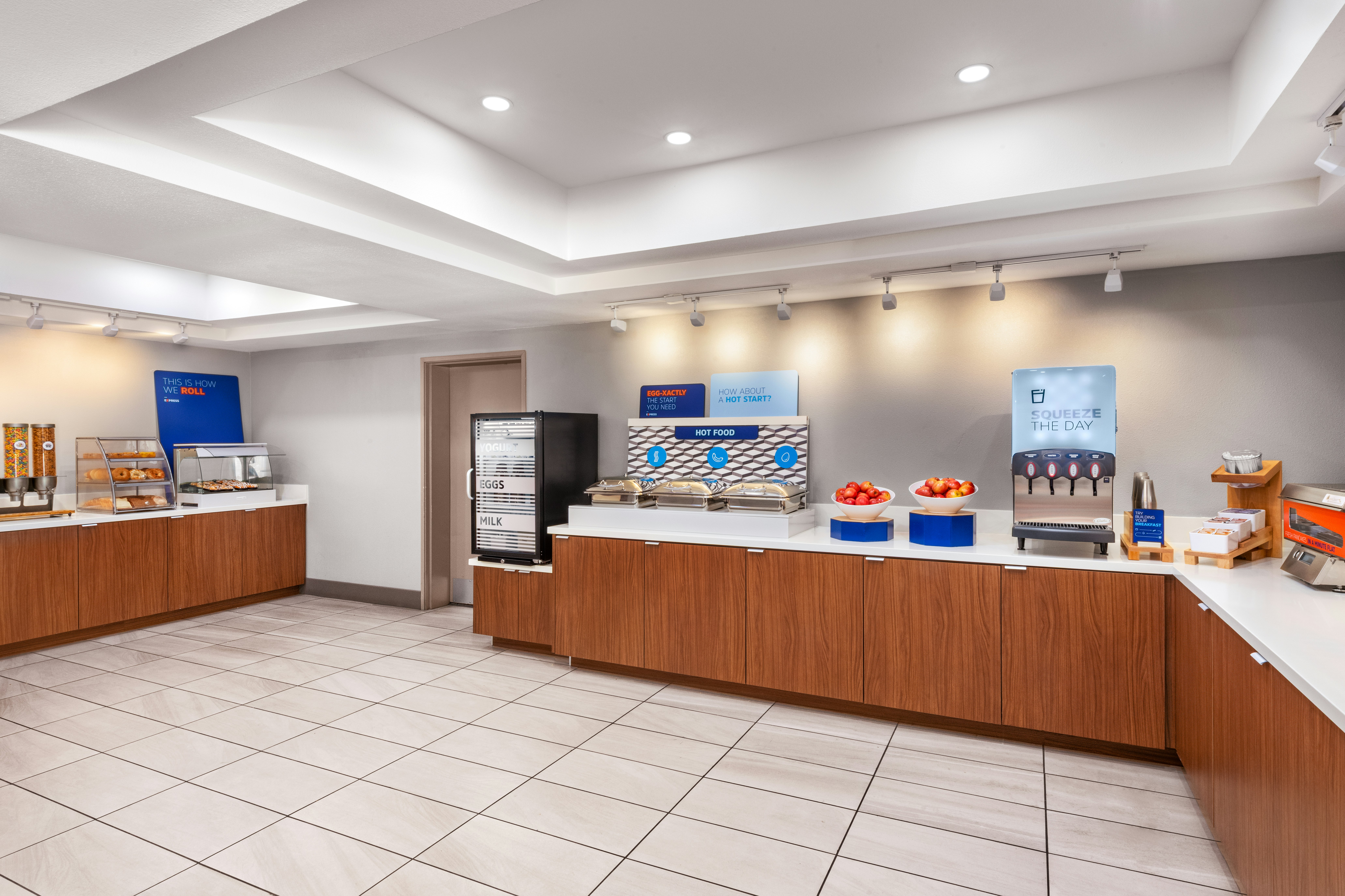 Holiday Inn Express Hotel And Suites Fresno River Park Hwy 41 7/50