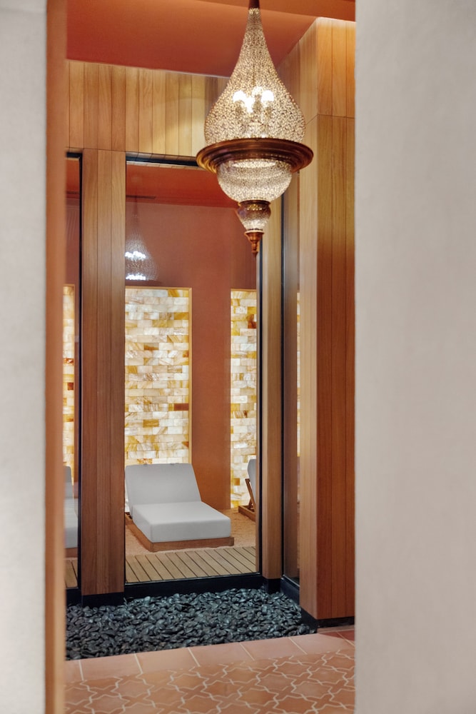 ريكسوس مورجانا(Rixos Murjana) 15/48