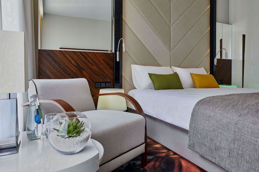 Inx Design Hotel 10/44