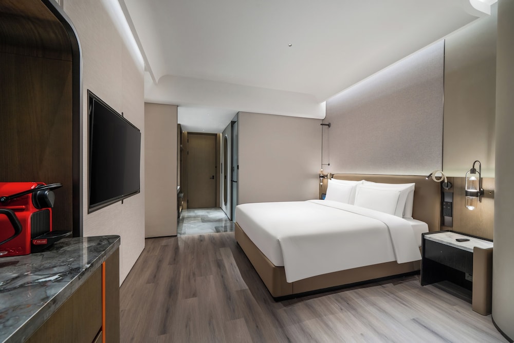 UrCove by HYATT Shenzhen Bay Mixc 29/58