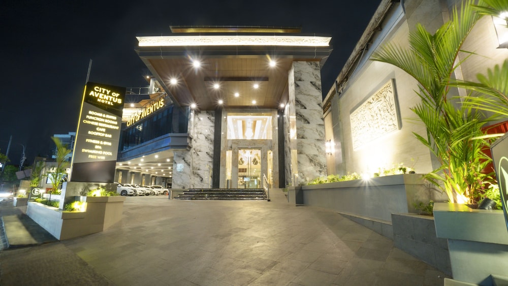 City Of Aventus Hotel Denpasar 7/74
