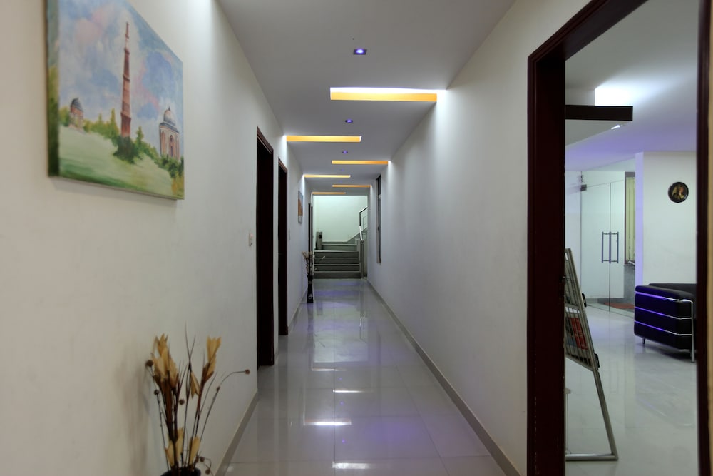 HOTEL AIRPORT INN 26/46