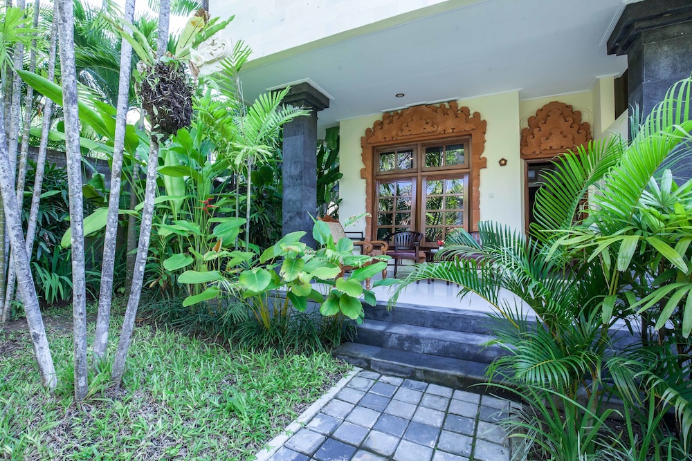 VILA SHANTI BEACH HOTEL 31/36