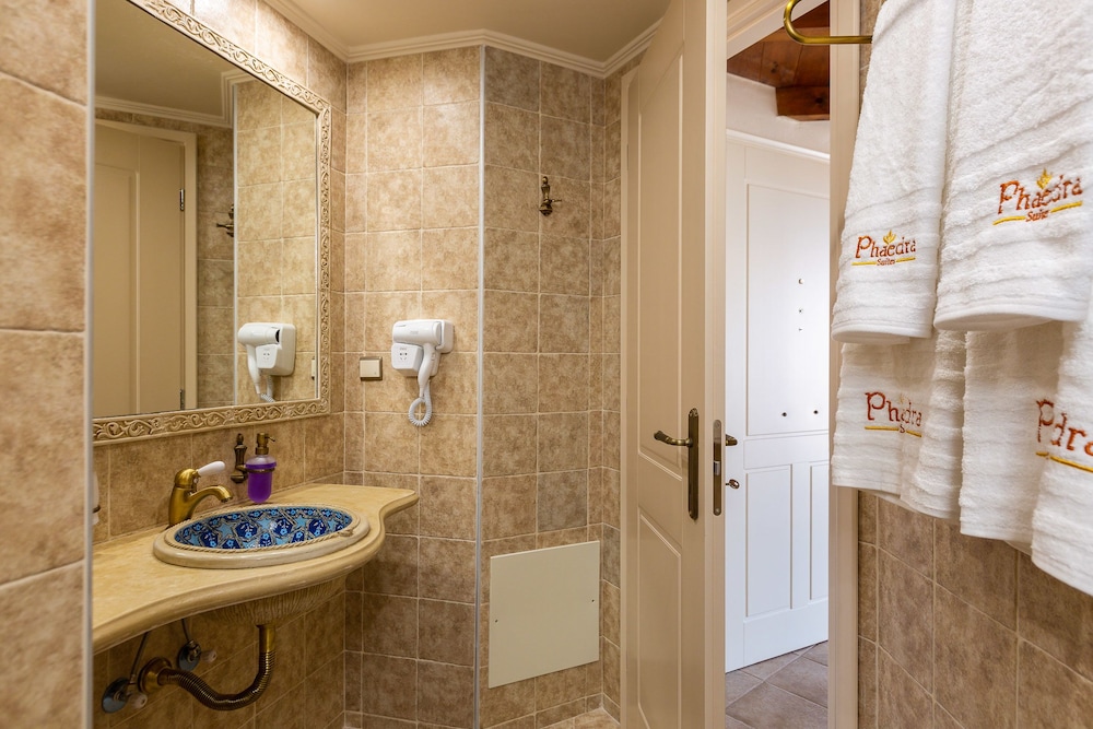 Phaedra Suites - Adults Only 48/50
