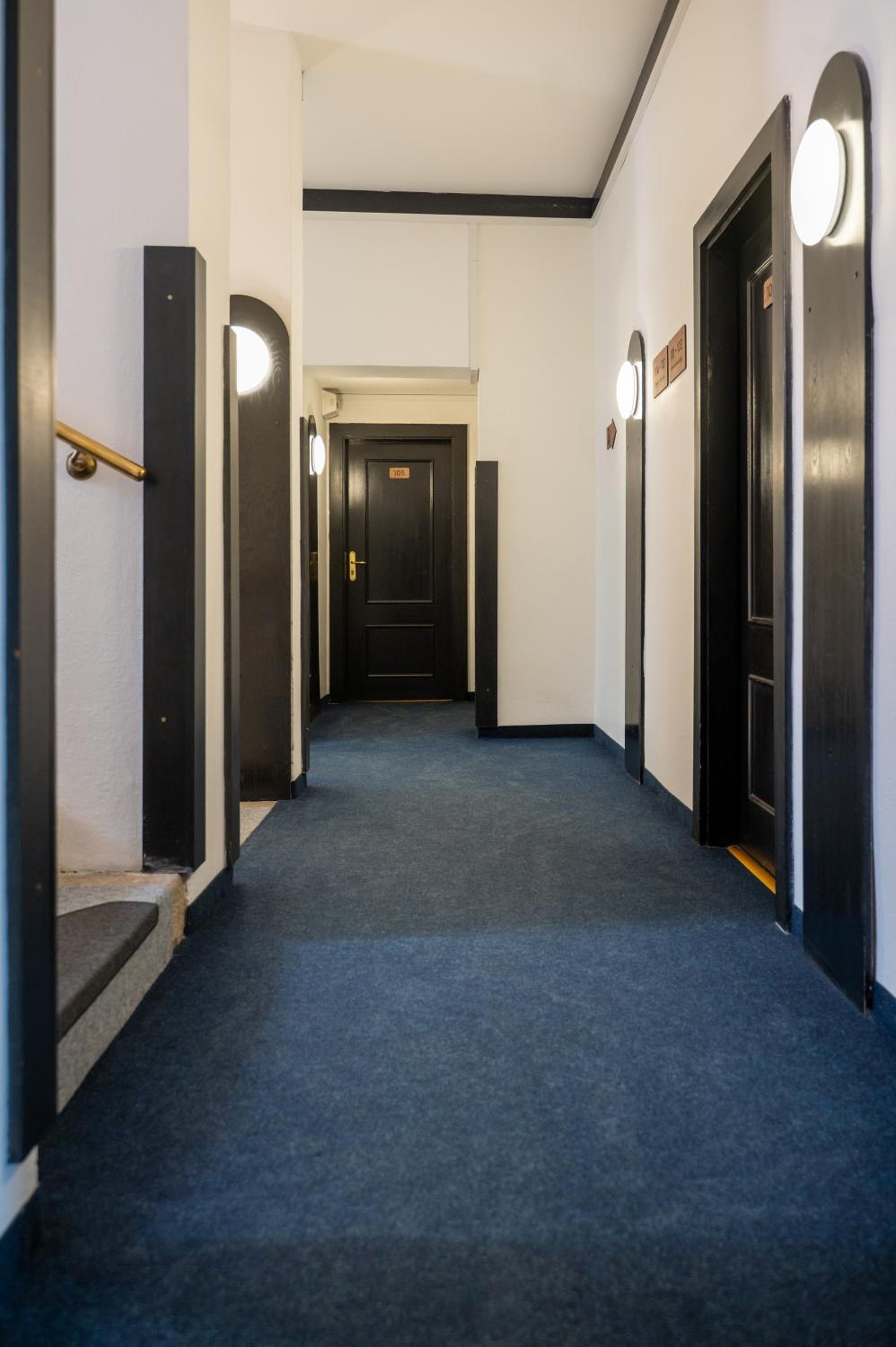 Hotel CB Royal 53/61