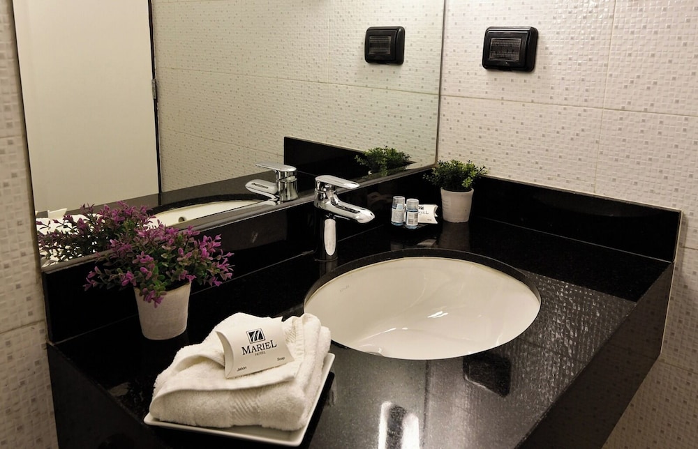 Mariel Hotel 53/53
