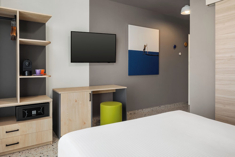 Argento Hotel 22/63
