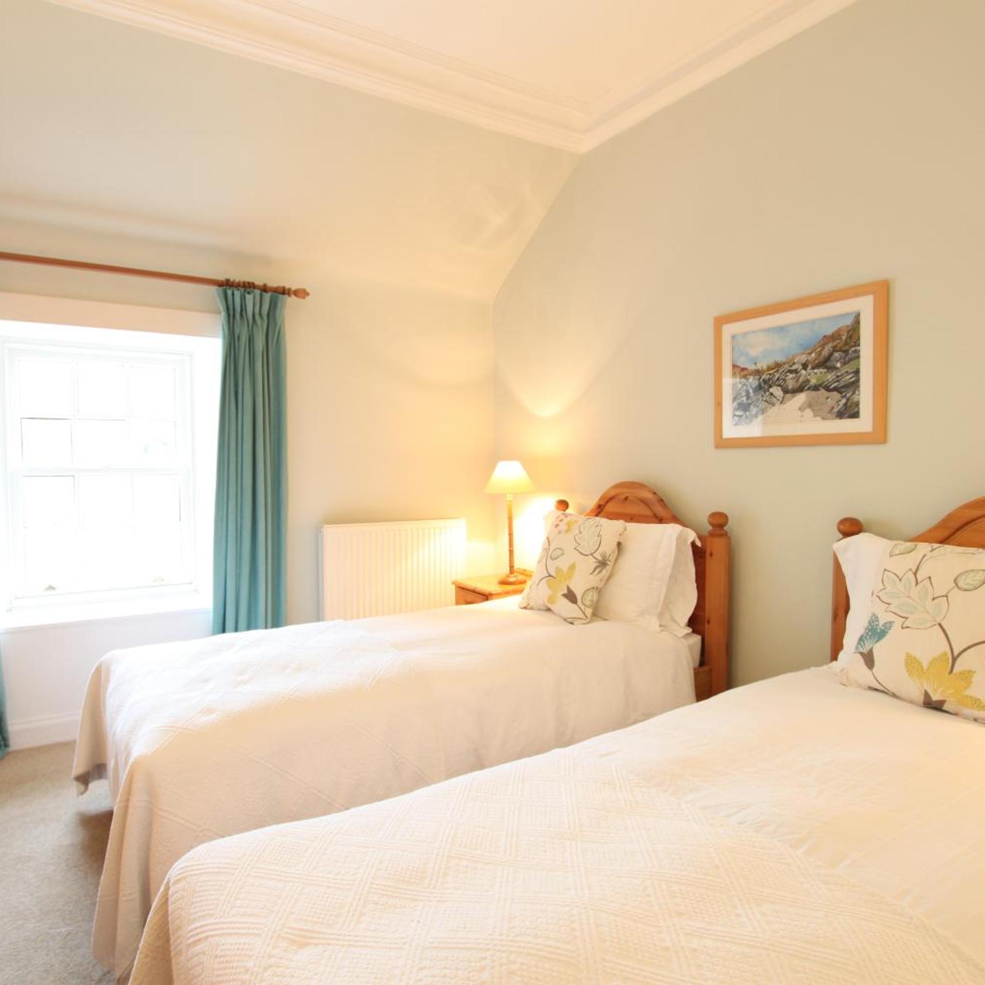 Colonsay Hotel 10/50