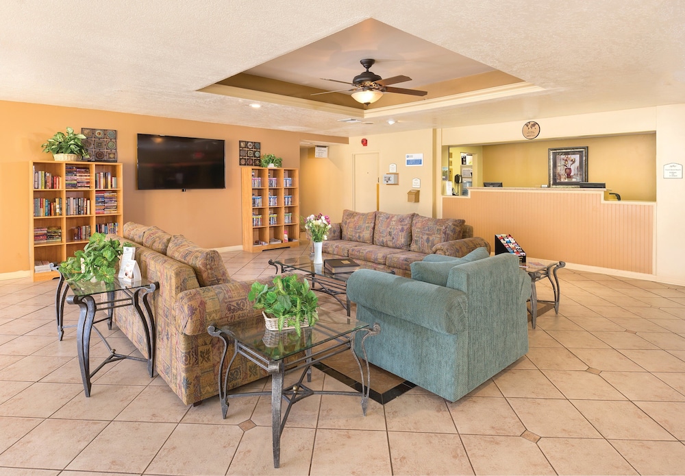 Worldmark Palm Springs - Plaza Resort and Spa 25/41