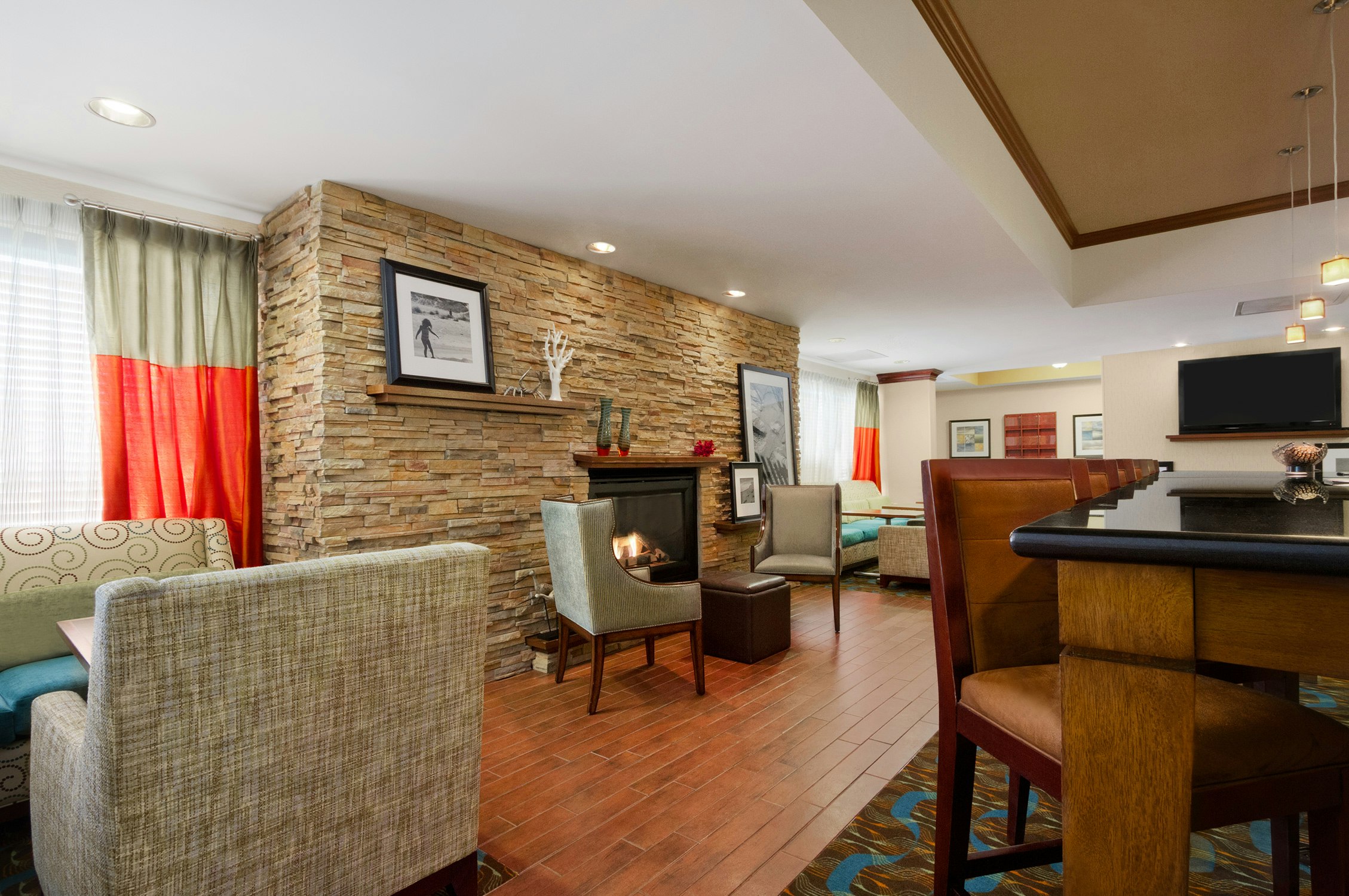 Hampton Inn Lexington Park 25/42