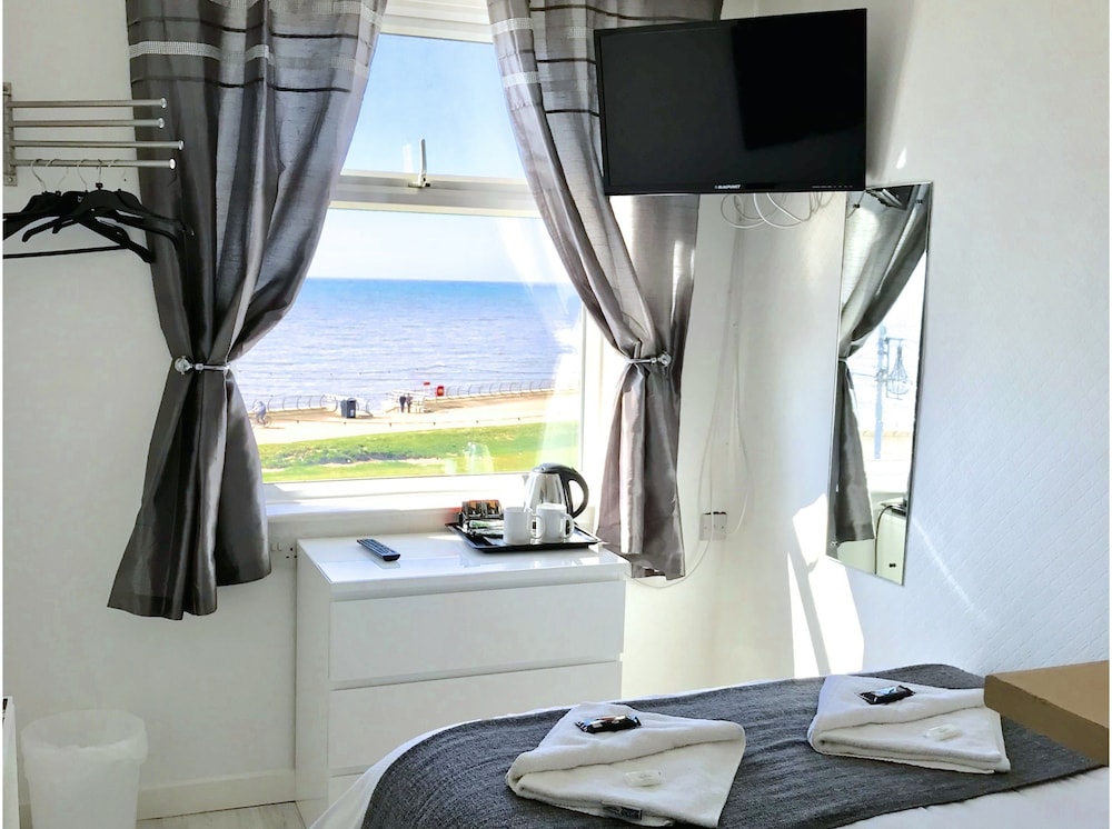 The Sandford Promenade Hotel 27/42