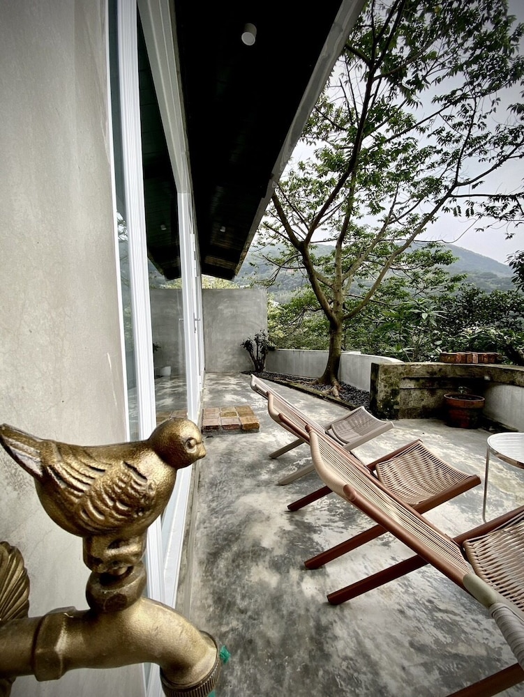Sunnyroom 32/77