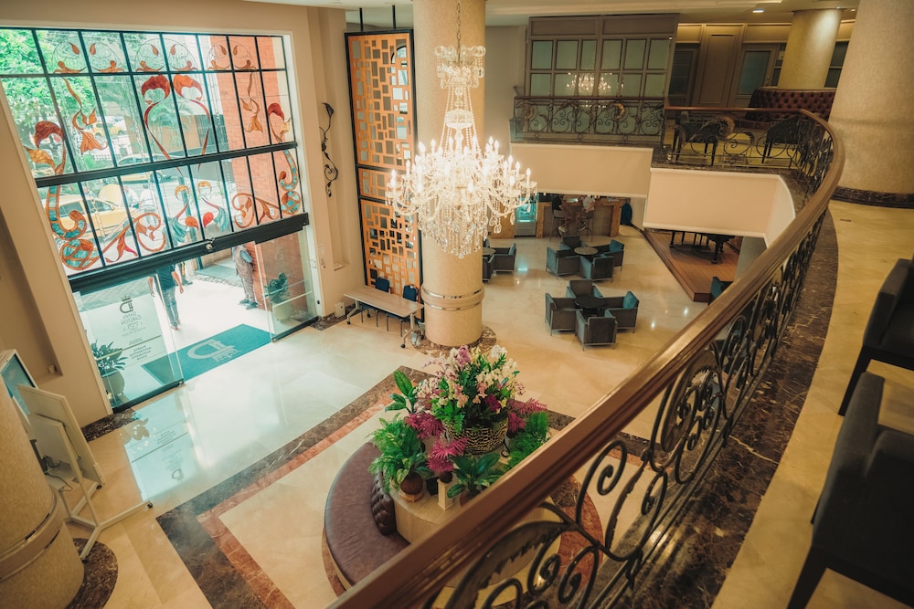 Hotel Dann Carlton Cali 38/64