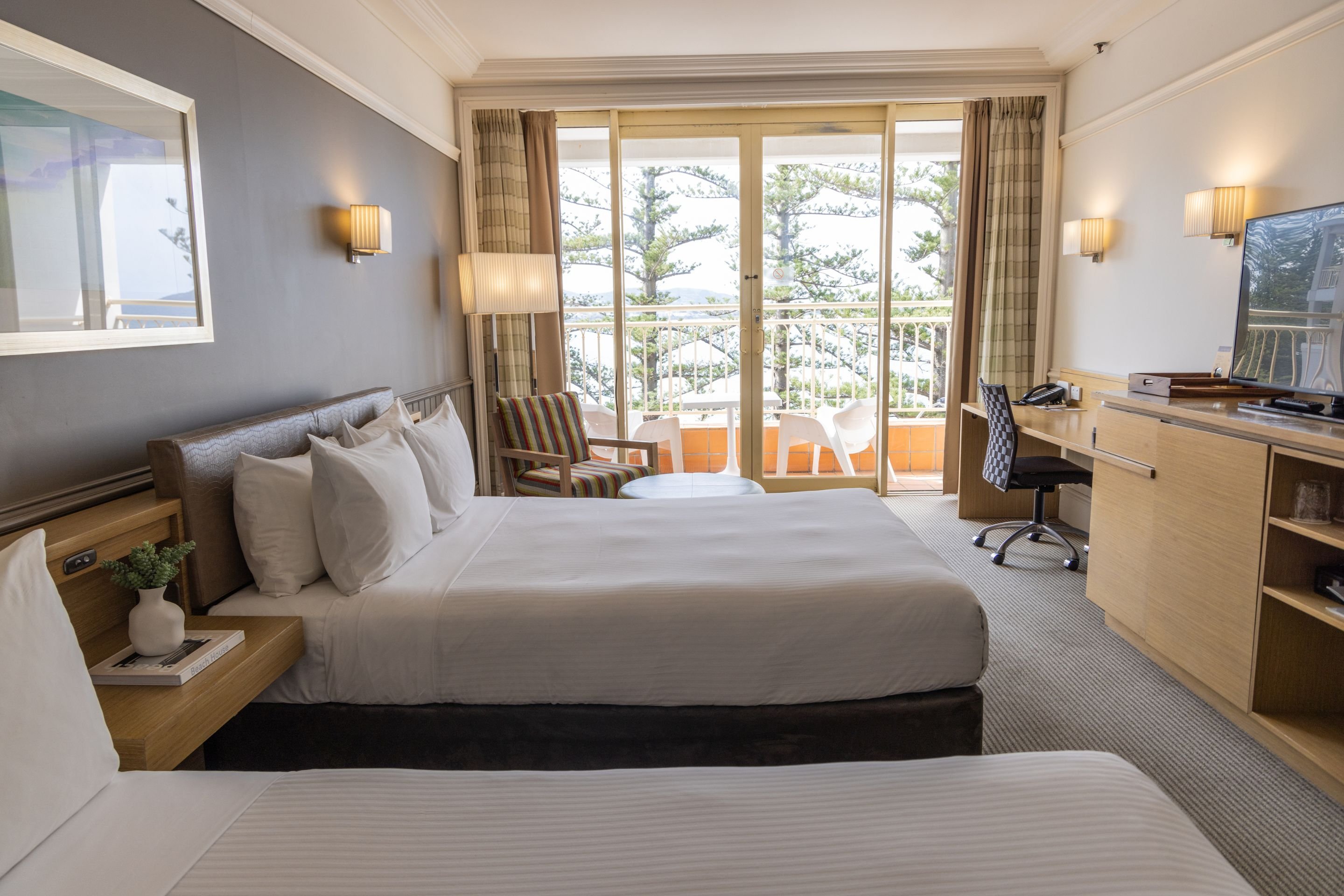 Crowne Plaza Terrigal 31/75
