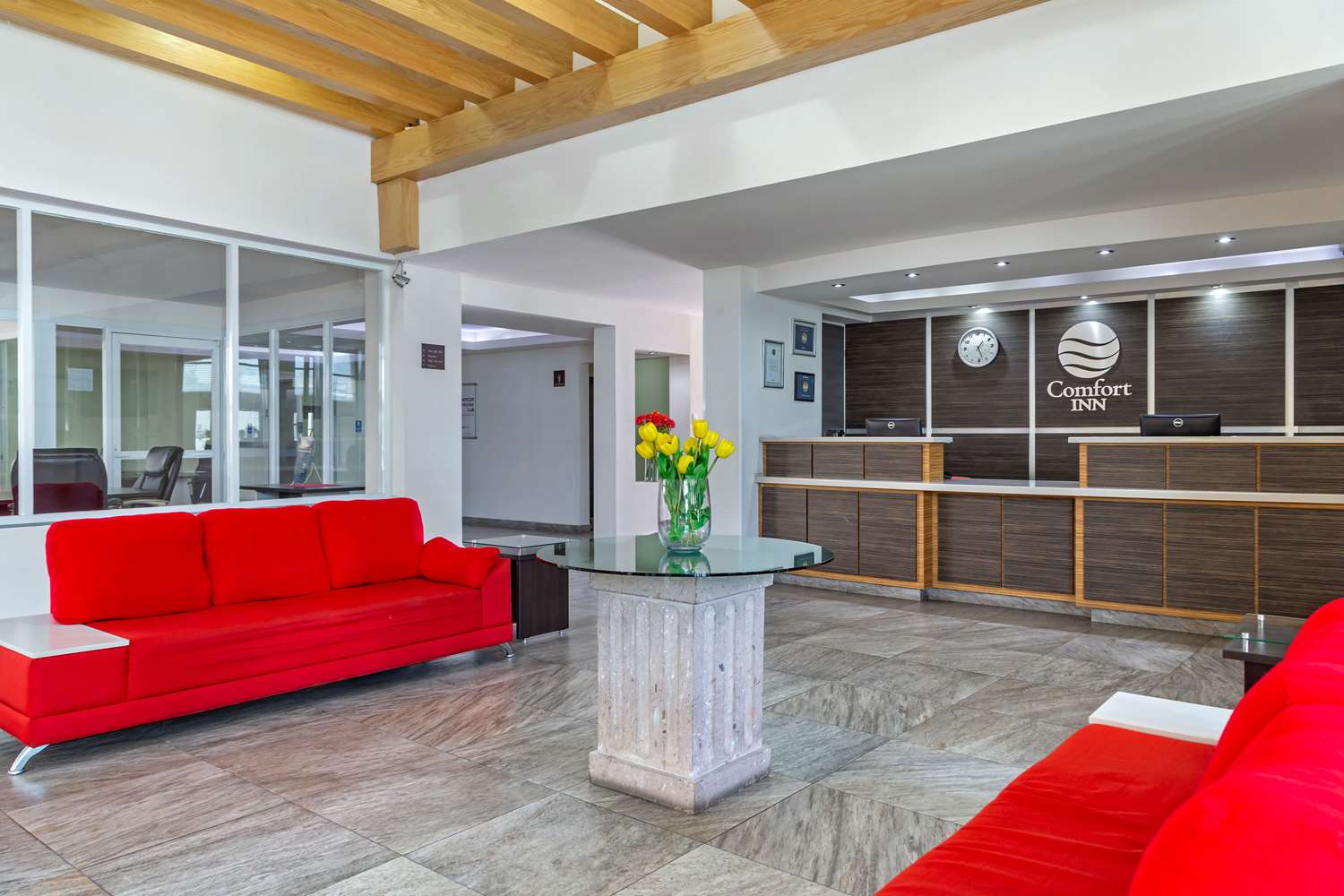 Hotel BeWow Queretaro 22/38