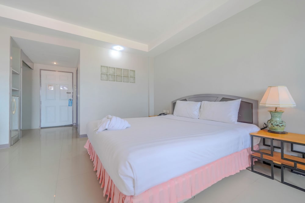BCP Hotel, Ban Chang Rayong 32/50