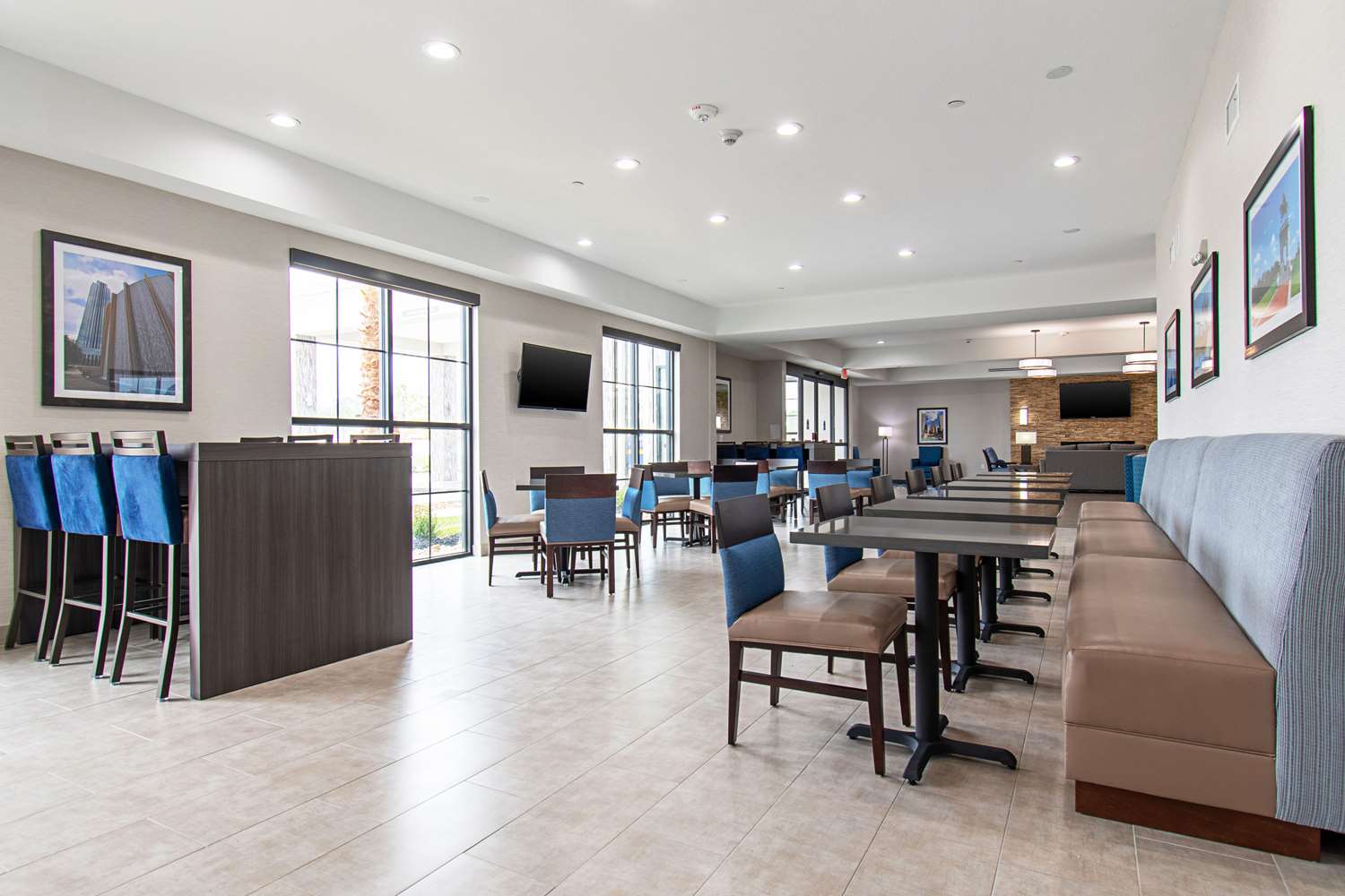 Comfort Suites Humble Houston IAH 28/43