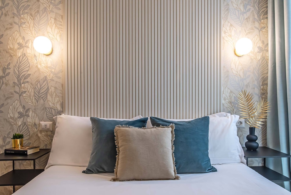 94rooms Vatican Vigliena 37/71