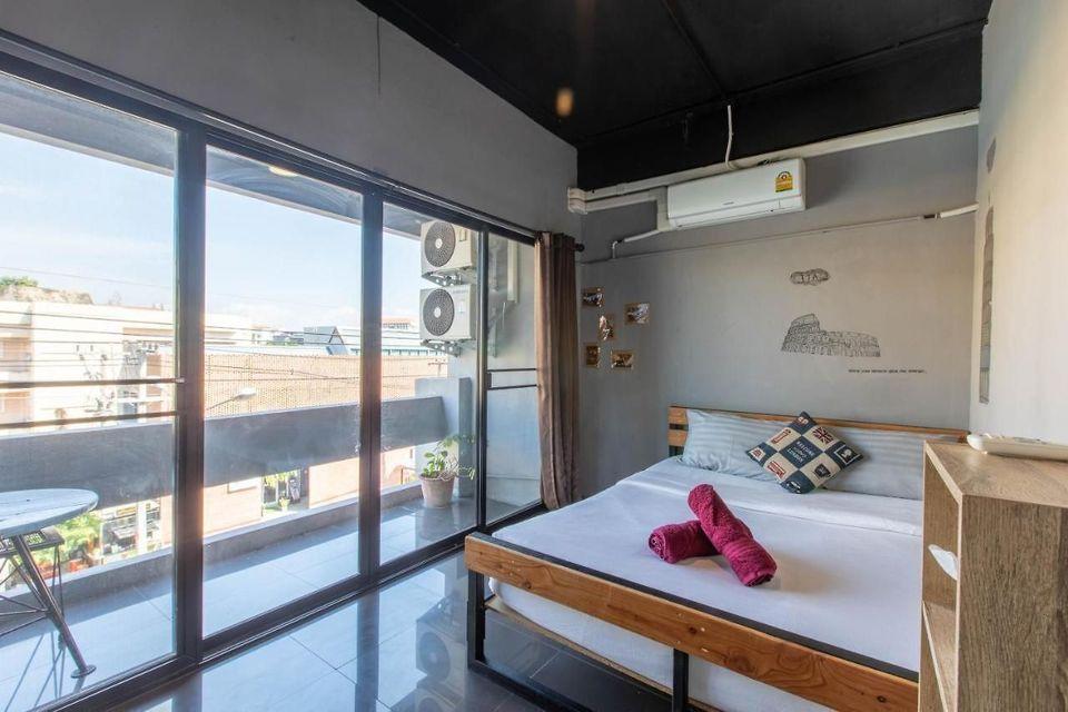 Superior, Double Bed, City View