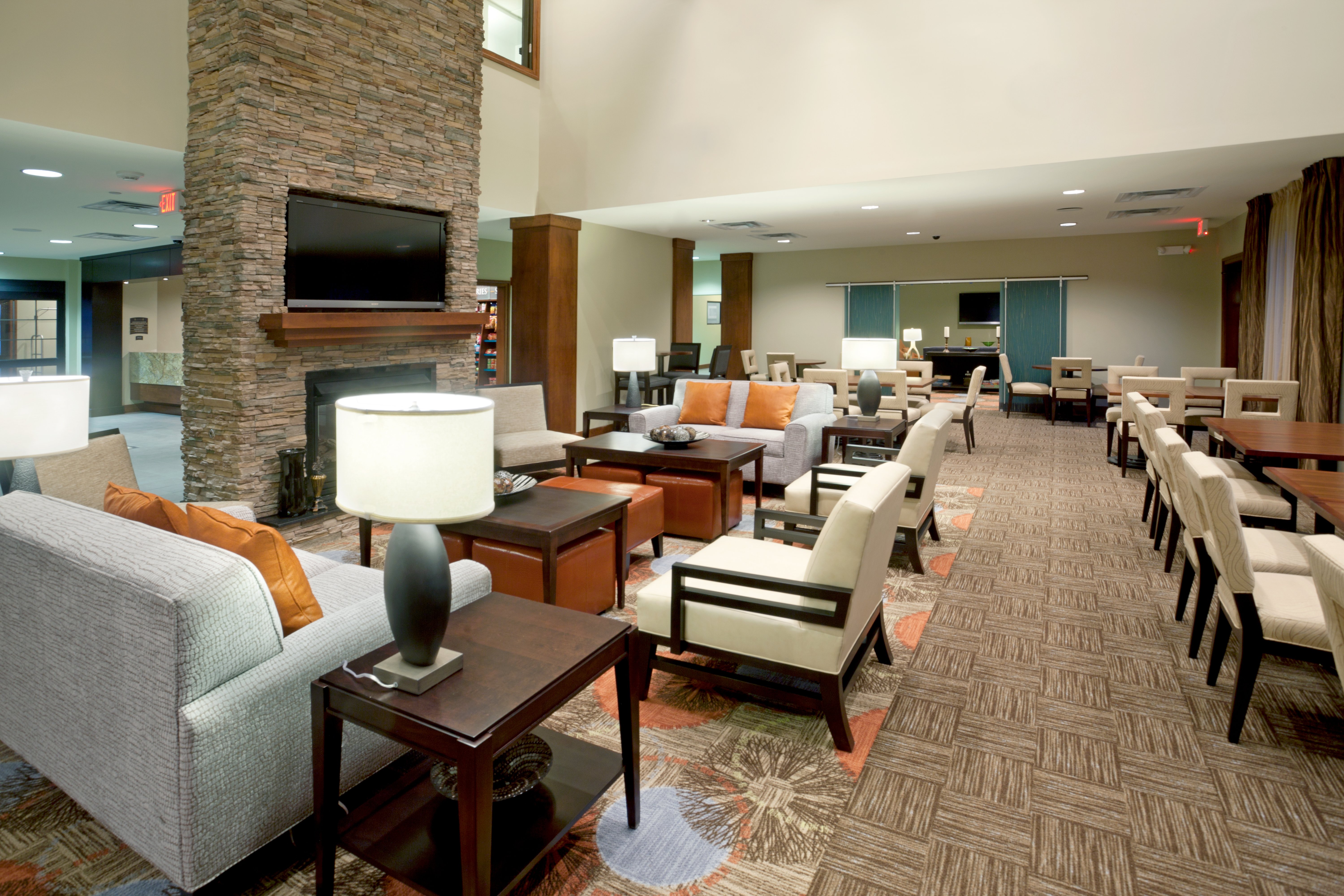 Staybridge Suites San Antonio - Stone Oak 22/40