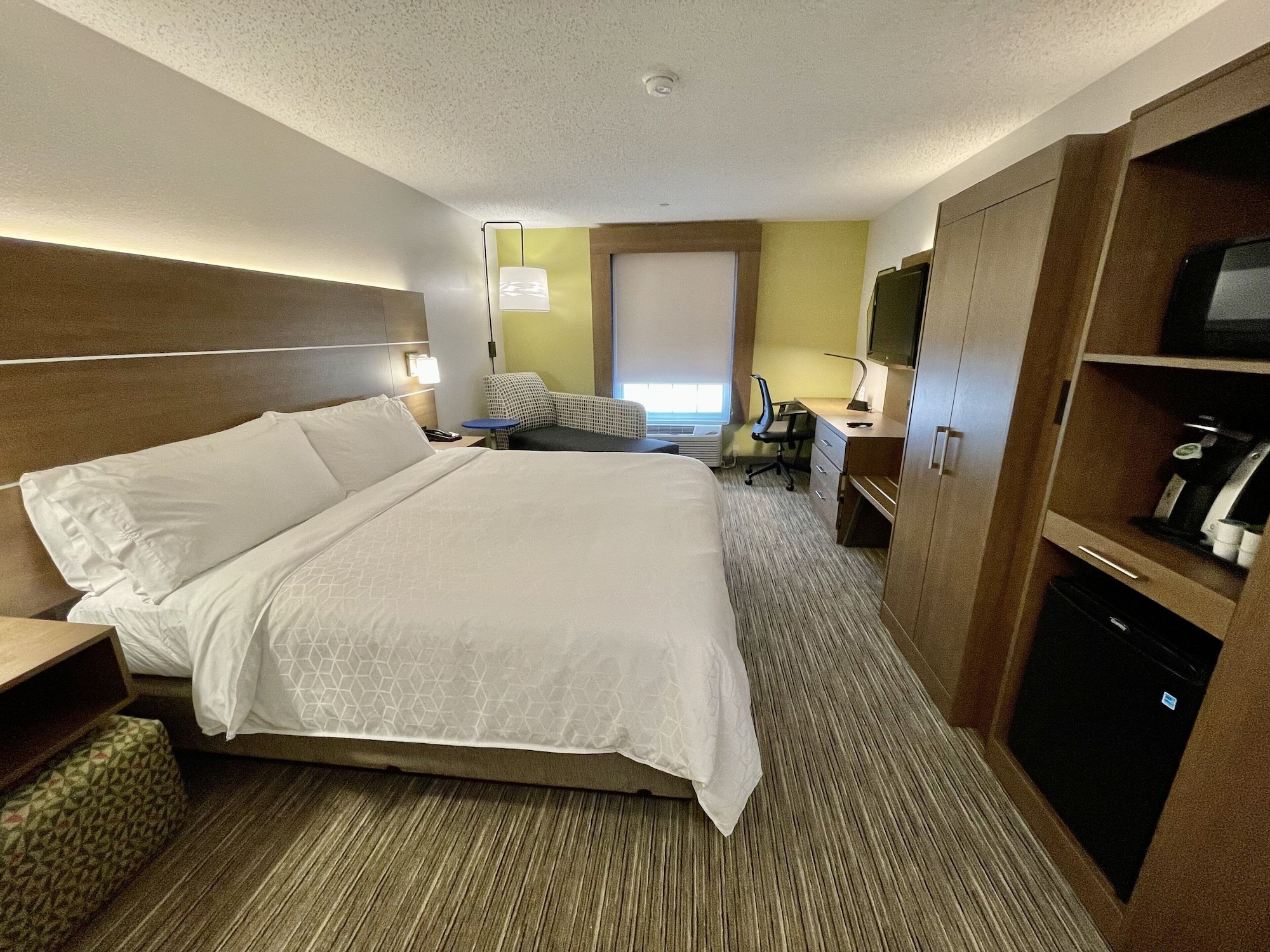 Leisure, King Bed