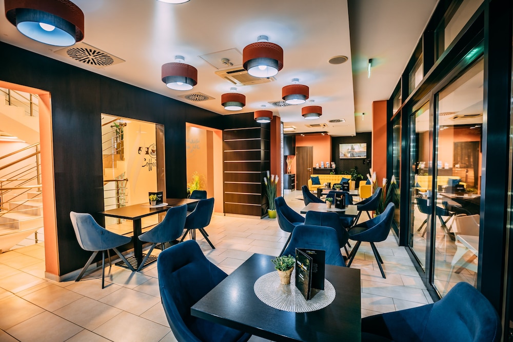 Auris Hotel 26/40