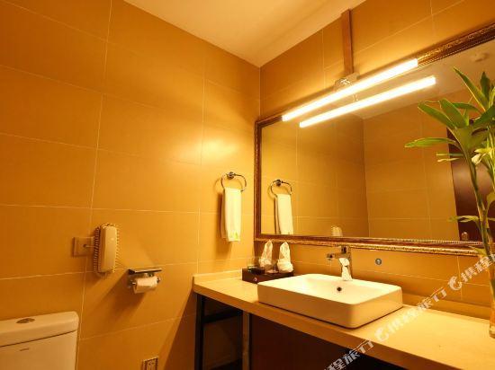 Zhong Yuan Fu Gang Hotel 25/26