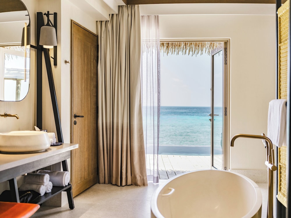 Overwater, Pool, Sunset, Club, Villa, Single Bed