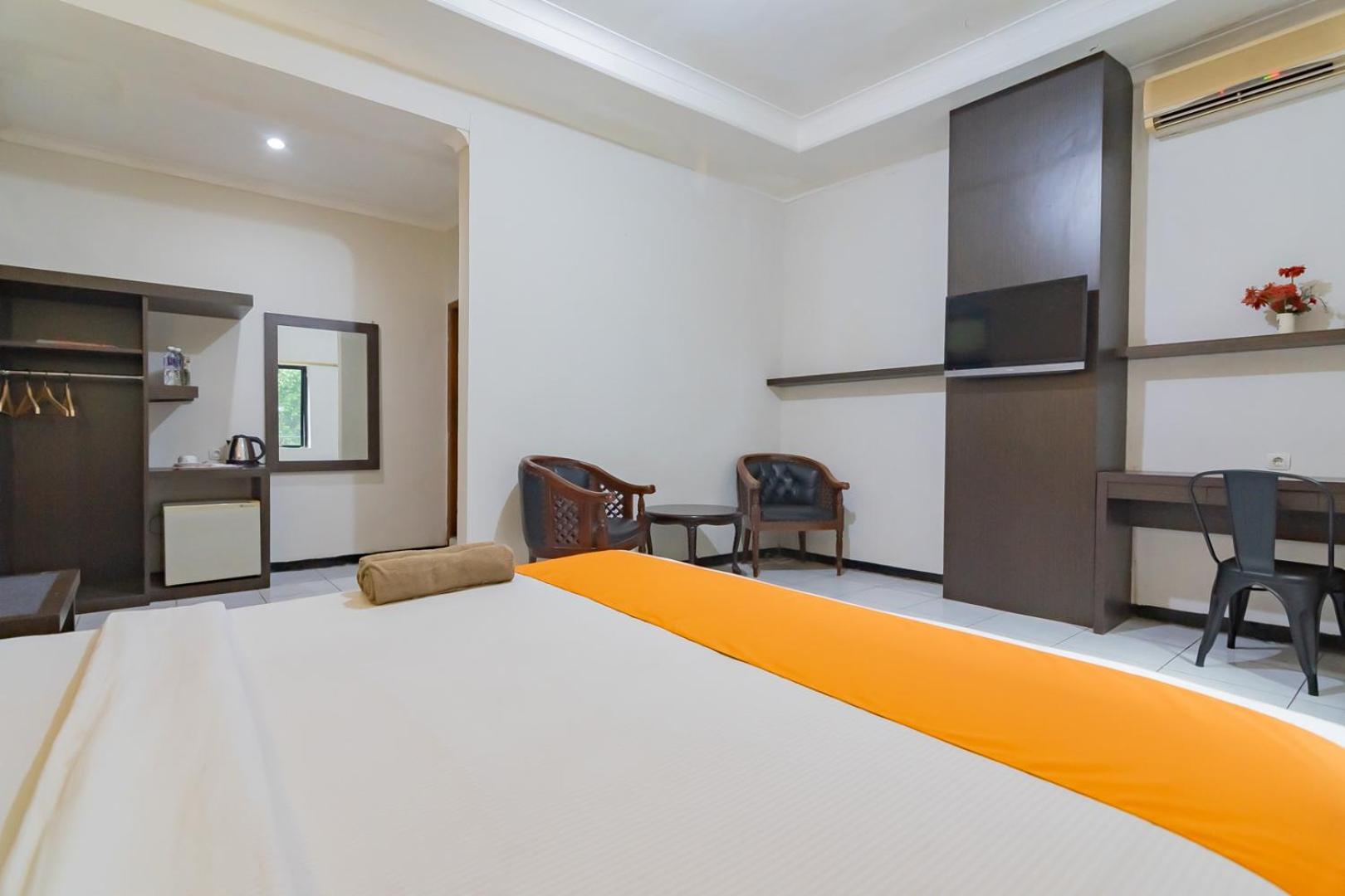 Cihampelas Hotel 1 15/50