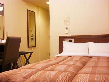Semi Room, Standard, Semi Double Bed, Smoking
