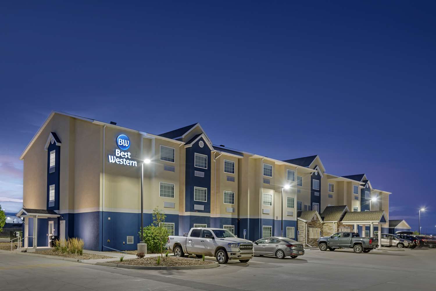 Best Western Limon 1/38
