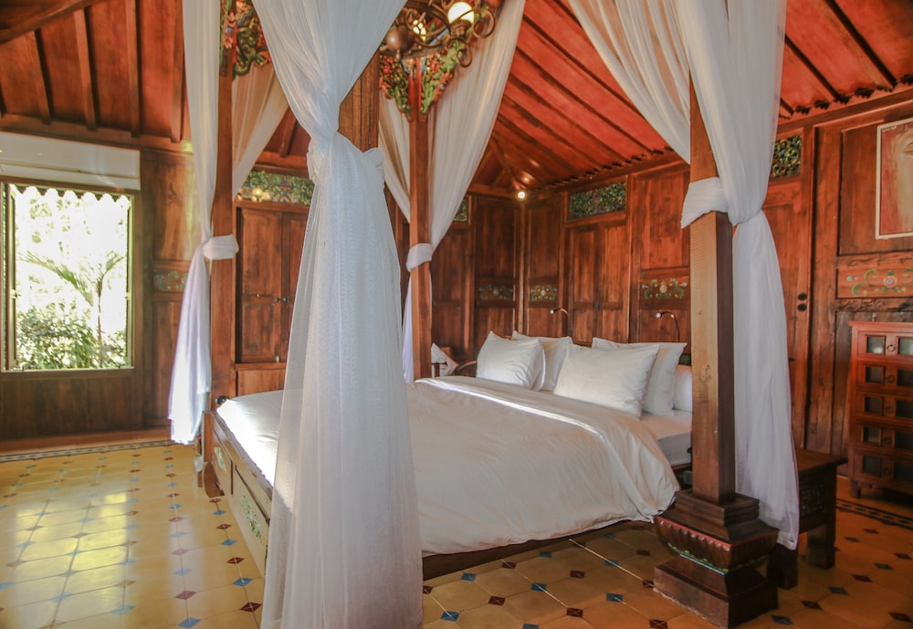Villa Borobudur Resort 29/83