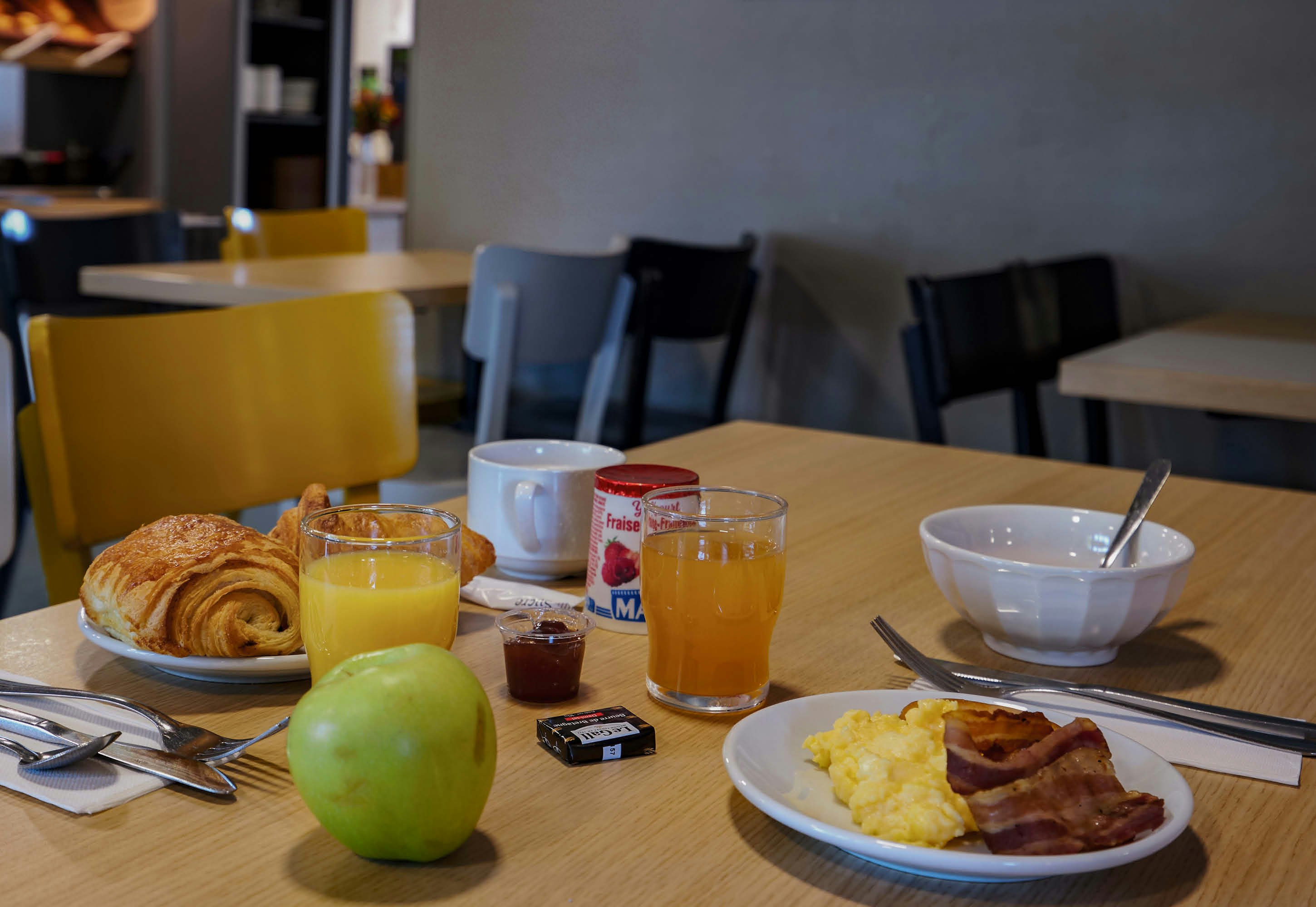 B&B HOTEL Avranches Baie du Mont Saint-Michel 8/16