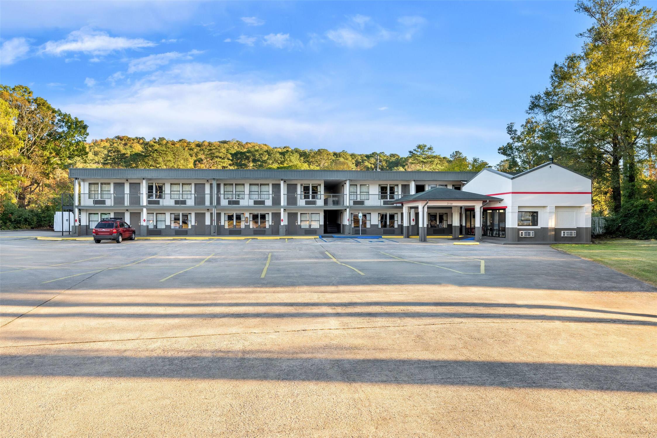 Super 8 By Wyndham Gadsden Al 24/32
