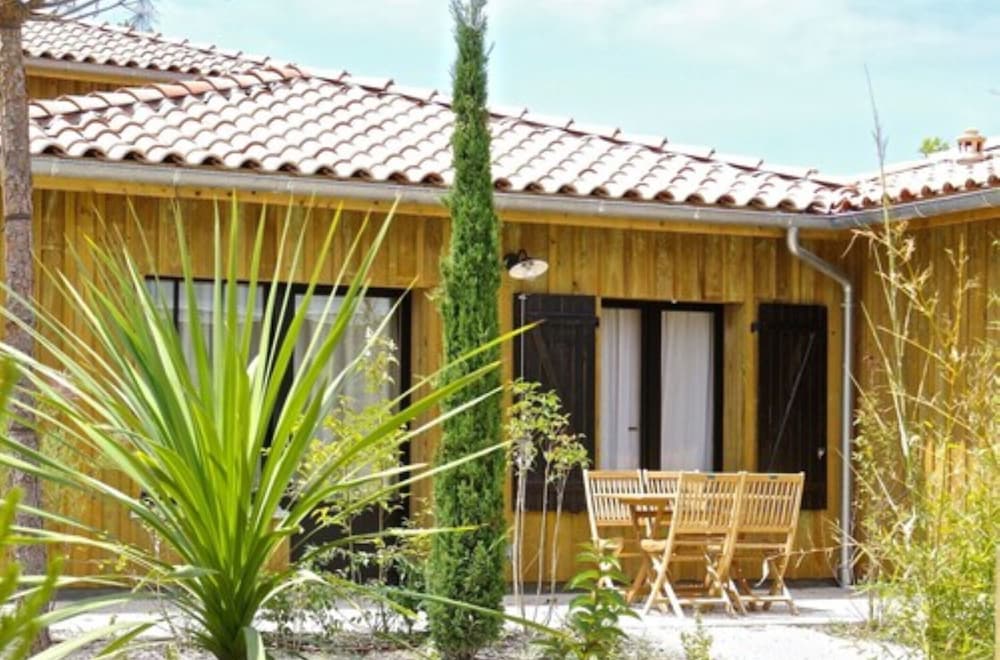 Domaine du Ferret Restaurant & Spa by Germain Collection 6/83
