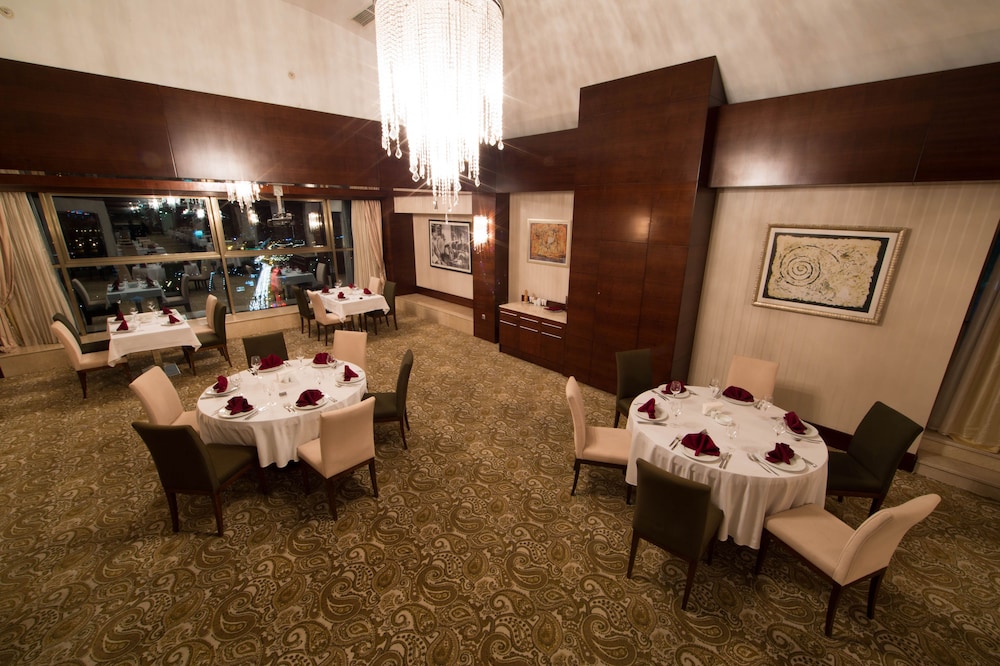 Qafqaz City Hotel 33/44