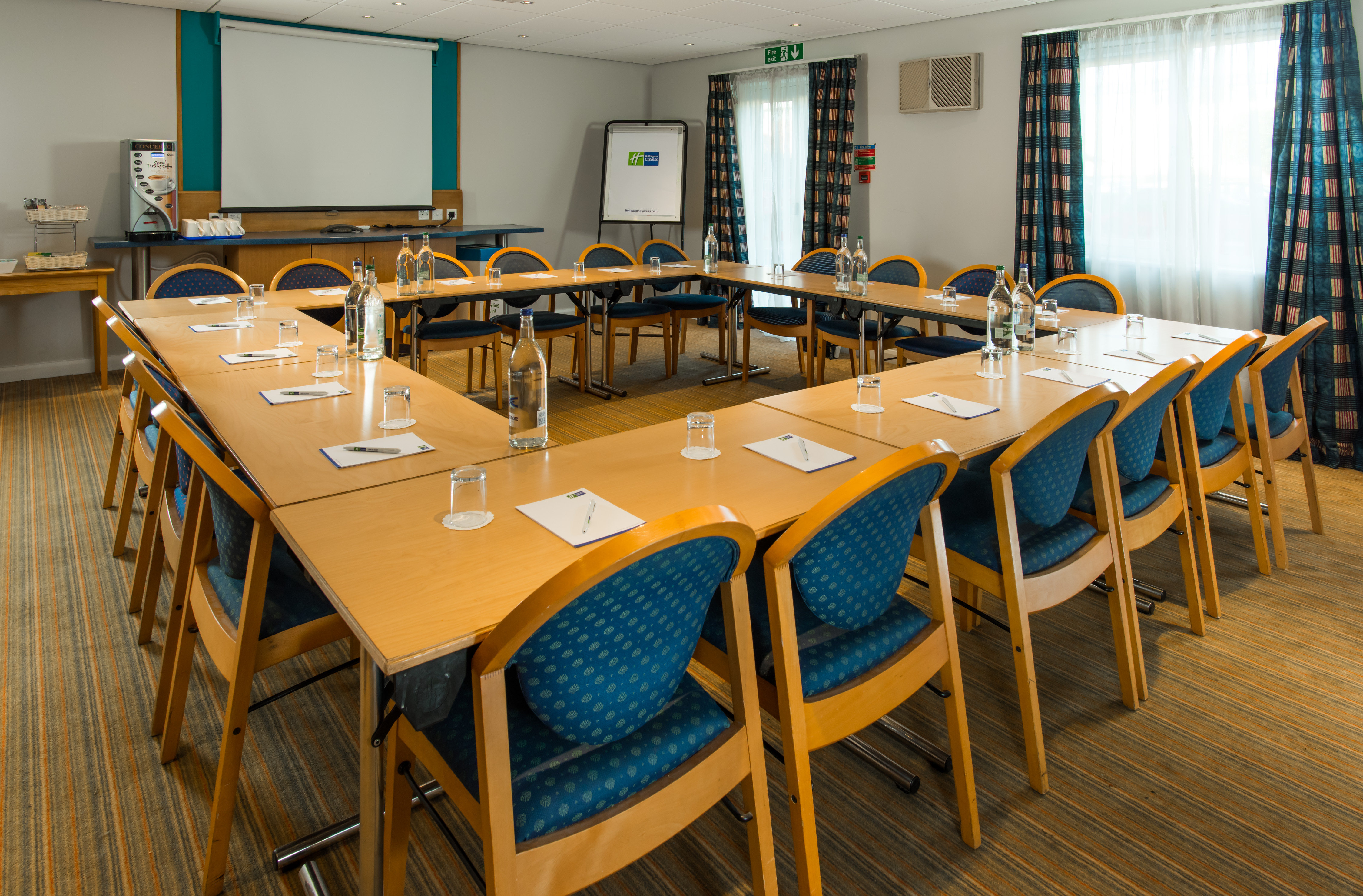 Holiday Inn Express Lichfield 24/38